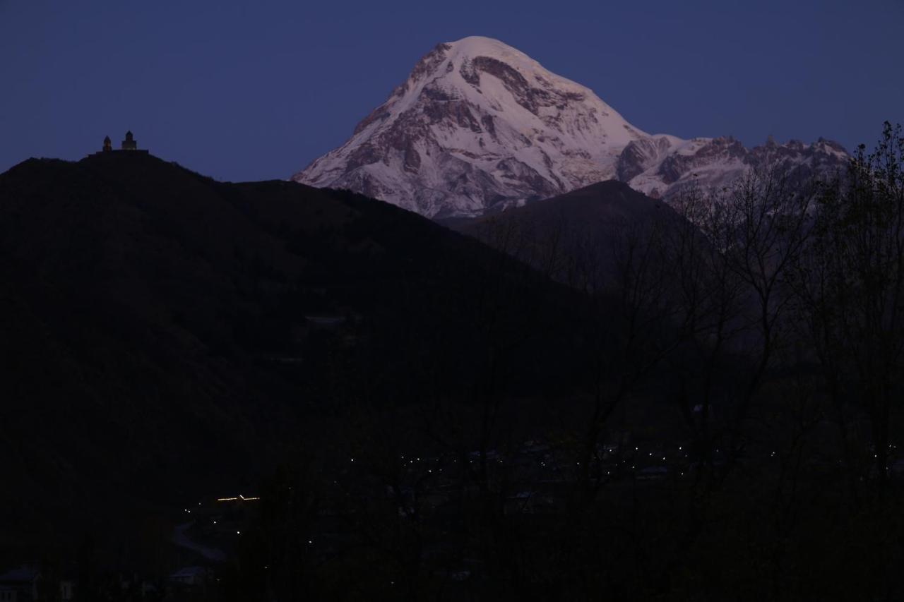 Soncho Kazbegi Hotel Exterior photo